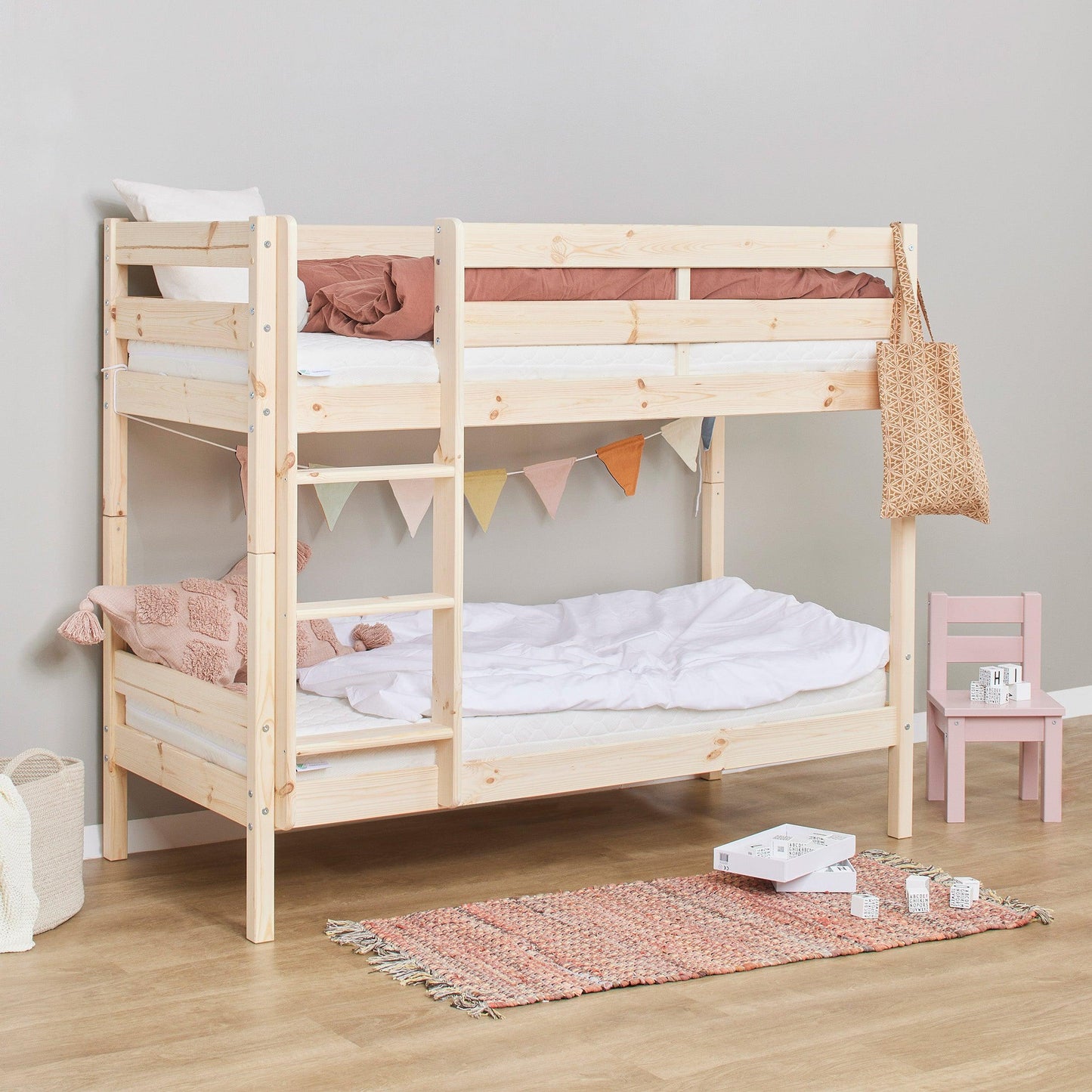 Hoppekids ECO Comfort Køjeseng med 2 Madrasser 70x160 / 90x200
