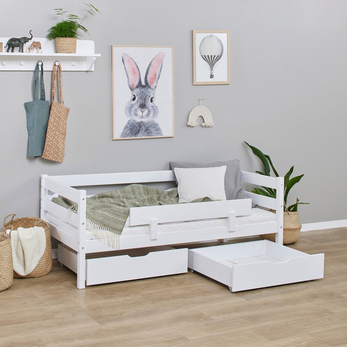 ECO Comfort Junior Bed 70x160 cm incl. Drawers and Guard Rail